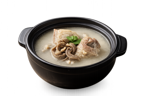老火豬肚雞煲湯